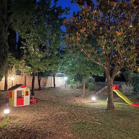 Giardino Delle Camelie Bed & Breakfast Capannori